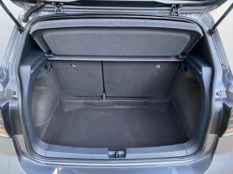 VOLKSWAGEN T-Cross 1.4 4P 250 TSI FLEX HIGHLINE AUTOMTICO, Foto 10
