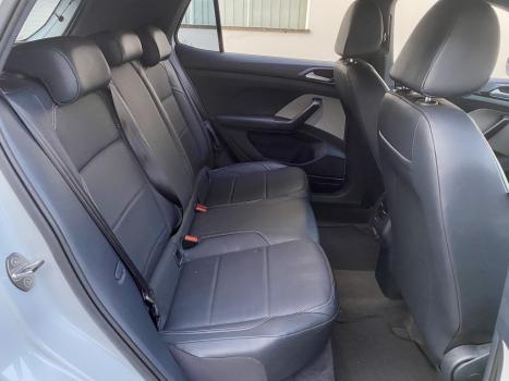 VOLKSWAGEN T-Cross 1.4 4P 250 TSI FLEX HIGHLINE AUTOMTICO, Foto 17