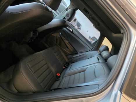 VOLKSWAGEN Taos 1.4 16V 4P FLEX 250 TSI HIGHLINE AUTOMTICO, Foto 17