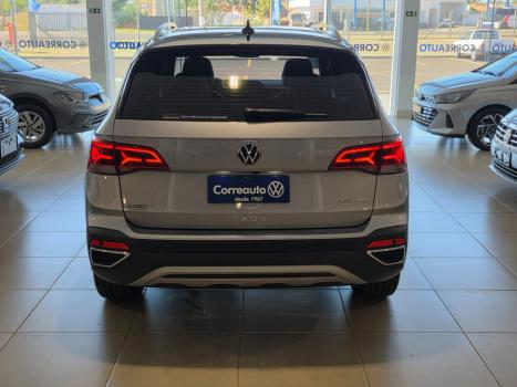 VOLKSWAGEN Taos 1.4 16V 4P FLEX 250 TSI HIGHLINE AUTOMTICO, Foto 3