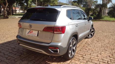 VOLKSWAGEN Taos 1.4 16V 4P FLEX 250 TSI HIGHLINE AUTOMTICO, Foto 4
