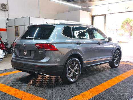 VOLKSWAGEN Tiguan 1.4 250 TSI TOTAL FLEX ALLSPACE COMFORTLINE TURBO AUTOMTICO TIPTRONIC, Foto 5