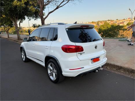 VOLKSWAGEN Tiguan 2.0 16V 4P TSI R-LINE TURBO AUTOMTICO TIPTRONIC, Foto 2