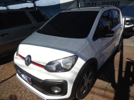 VOLKSWAGEN UP 1.0 4P FLEX 170 TSI XTREME, Foto 1