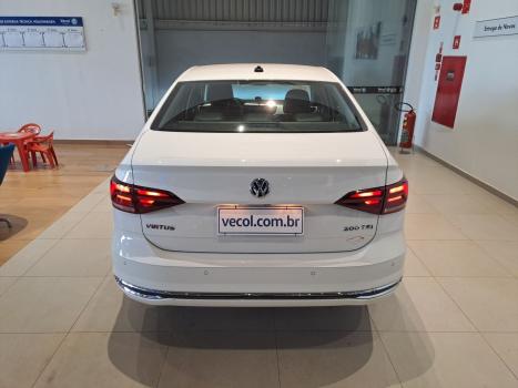 VOLKSWAGEN Virtus 1.0 4P 200 TSI FLEX HIGHLINE AUTOMTICO, Foto 10