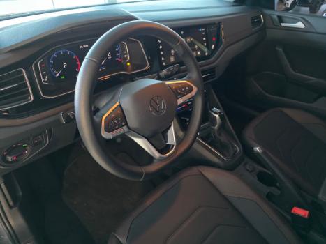 VOLKSWAGEN Virtus 1.0 4P 200 TSI FLEX HIGHLINE AUTOMTICO, Foto 10