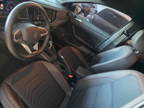 VOLKSWAGEN Virtus 1.0 4P 200 TSI FLEX HIGHLINE AUTOMTICO, Foto 12