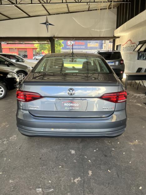 VOLKSWAGEN Virtus 1.0 4P 200 TSI FLEX COMFORTLINE AUTOMTICO, Foto 6