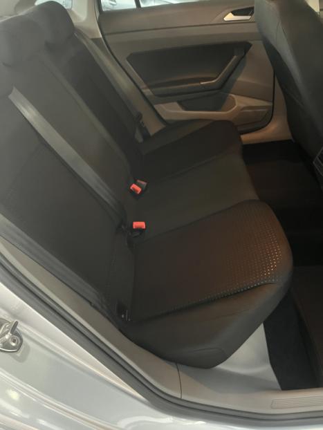VOLKSWAGEN Virtus 1.0 4P 200 TSI FLEX COMFORTLINE AUTOMTICO, Foto 9