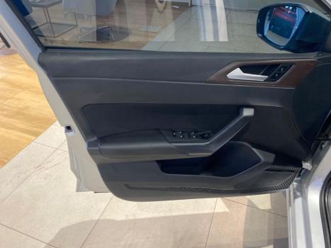 VOLKSWAGEN Virtus 1.0 4P 200 TSI FLEX HIGHLINE AUTOMTICO, Foto 7
