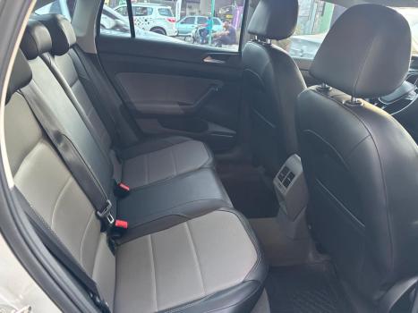 VOLKSWAGEN Virtus 1.0 4P 200 TSI FLEX HIGHLINE AUTOMTICO, Foto 10