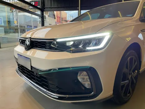 VOLKSWAGEN Virtus 1.4 4P 250 TSI EXCLUSIVE AUTOMTICO, Foto 4