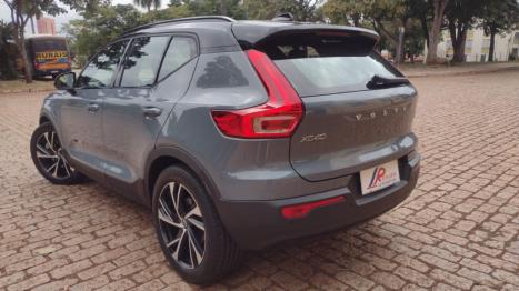 VOLVO XC40 1.5 16V 4P T5 RECHARGE HBRIDO R-DESIGN GEARTRONIC AUTOMTICO, Foto 8