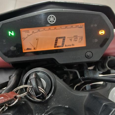 YAMAHA Fazer 600 S, Foto 6