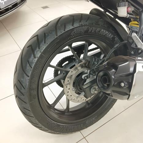 YAMAHA Fazer 600 S, Foto 8