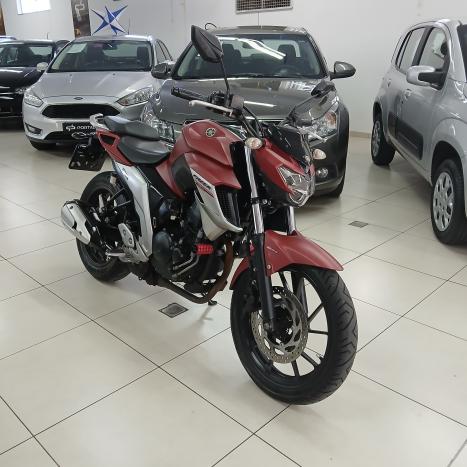 YAMAHA Fazer 600 S, Foto 11