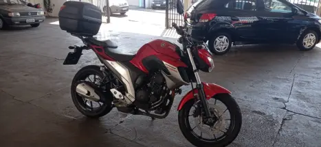 YAMAHA FZ 25 250 Fazer Flex , Foto 1