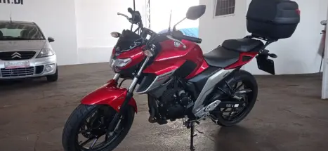 YAMAHA FZ 25 250 Fazer Flex , Foto 4