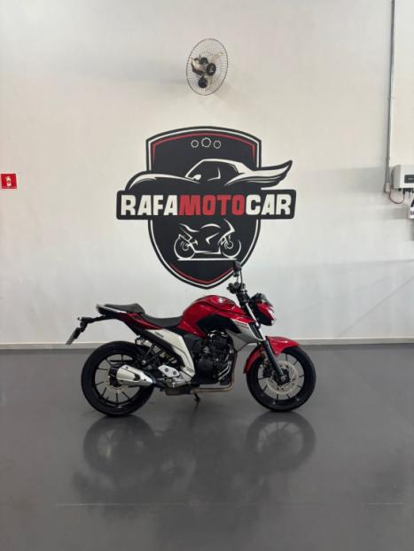 YAMAHA FZ 25 250 Fazer Flex , Foto 3