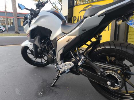 YAMAHA FZ 25 250 Fazer Flex , Foto 10