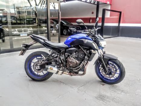 YAMAHA MT-07 700 ABS, Foto 5