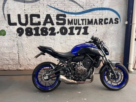 YAMAHA MT-07 700 ABS, Foto 1