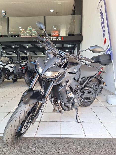 YAMAHA MT-09 850 ABS, Foto 6