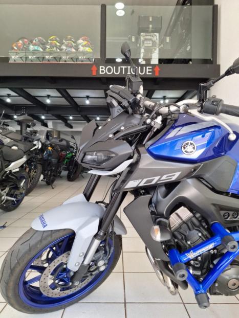 YAMAHA MT-09 850 ABS, Foto 5