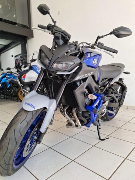 YAMAHA MT-09 850 ABS, Foto 7