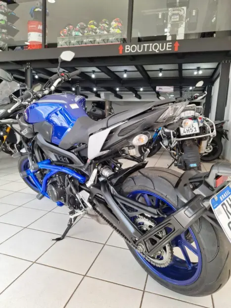 YAMAHA MT-09 850 ABS, Foto 9