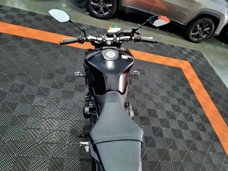 YAMAHA MT-09 850 ABS, Foto 9