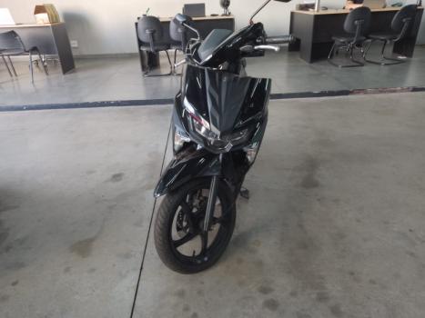 YAMAHA Neo UBS 125 , Foto 3