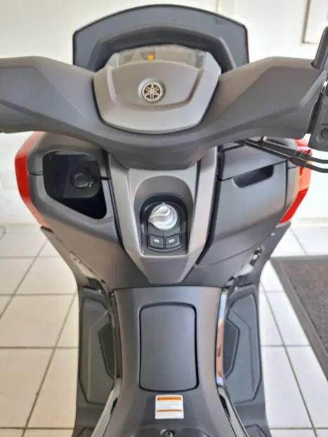 YAMAHA NMax 160 ABS, Foto 6