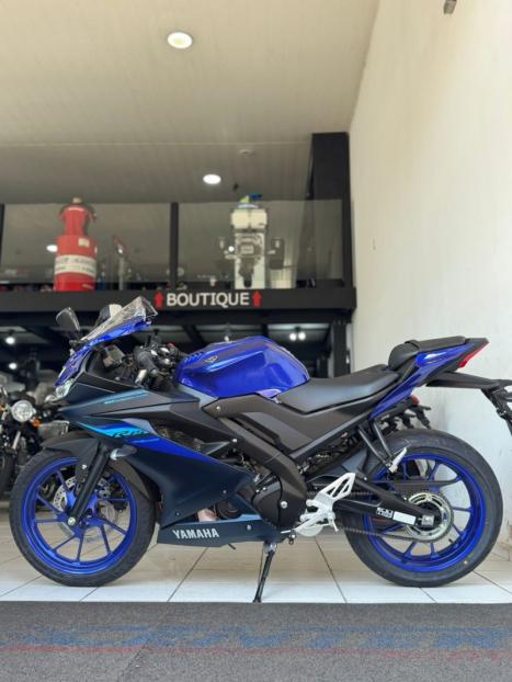 YAMAHA R 15 , Foto 2