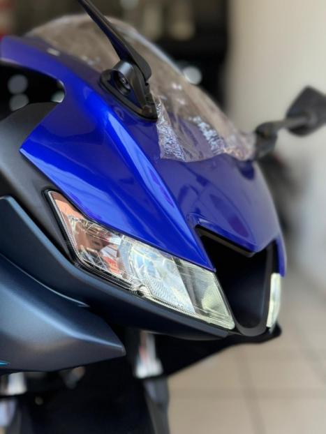 YAMAHA R 15 , Foto 7