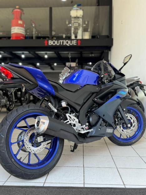YAMAHA R 15 , Foto 14