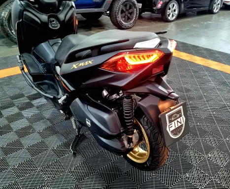 YAMAHA Xmax 250 , Foto 8