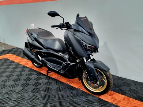 YAMAHA Xmax 250 , Foto 2