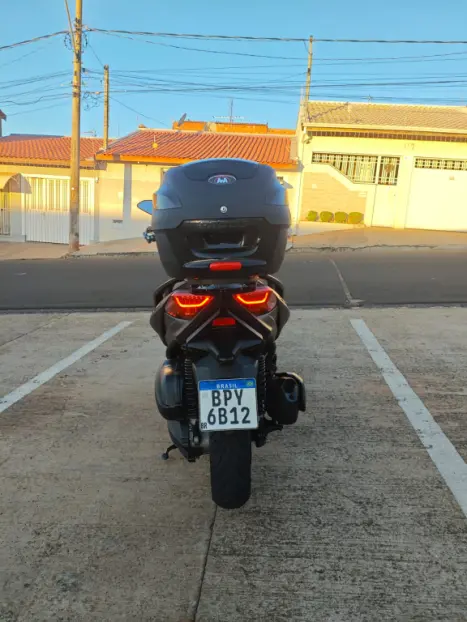 YAMAHA Xmax 250 , Foto 11