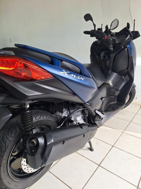 YAMAHA Xmax 250 , Foto 3