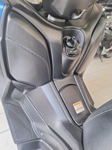 YAMAHA Xmax 250 , Foto 17