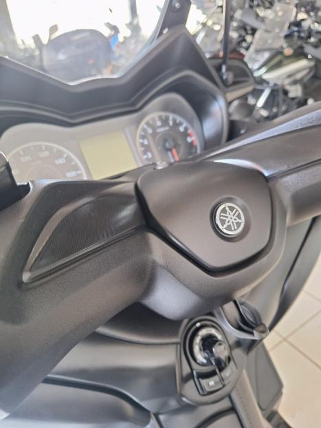 YAMAHA Xmax 250 , Foto 18