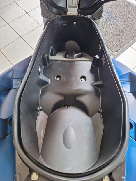YAMAHA Xmax 250 , Foto 13