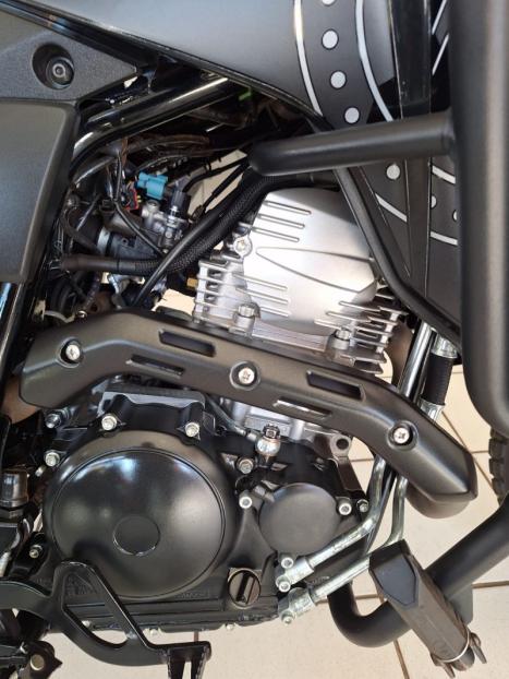YAMAHA XTZ 250 LANDER, Foto 4