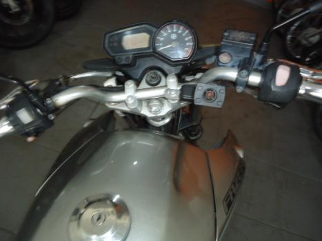 YAMAHA YS Fazer 250 , Foto 3