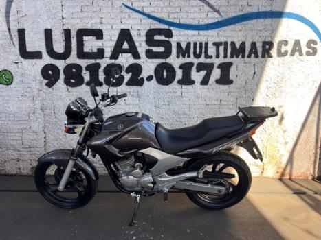 YAMAHA YS Fazer 250 LIMITED EDITION, Foto 2