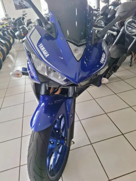 YAMAHA YZF R3 300 ABS, Foto 4