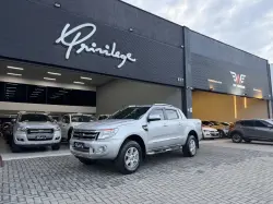 FORD Ranger 3.2 20V CABINE DUPLA 4X4 LIMITED TURBO DIESEL AUTOMÁTICO