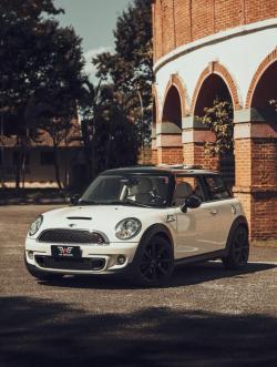 MINI Cooper 1.6 16V S TURBO AUTOM�TICO