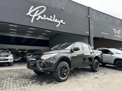 MITSUBISHI L 200 Triton 2.4 16V OUTDOOR HPE-S 4X4 CABINE DUPLA TURBO DIESEL AUTOMTICO